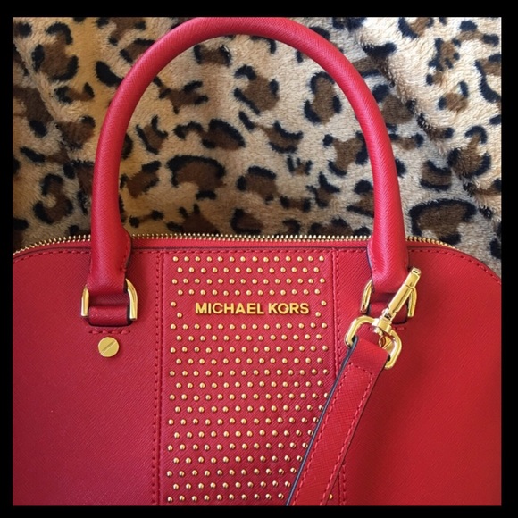 Michael Kors Handbags - 🔥SALE🔥❤️NWT❤️ Red Michael Kors Microstud Satchel